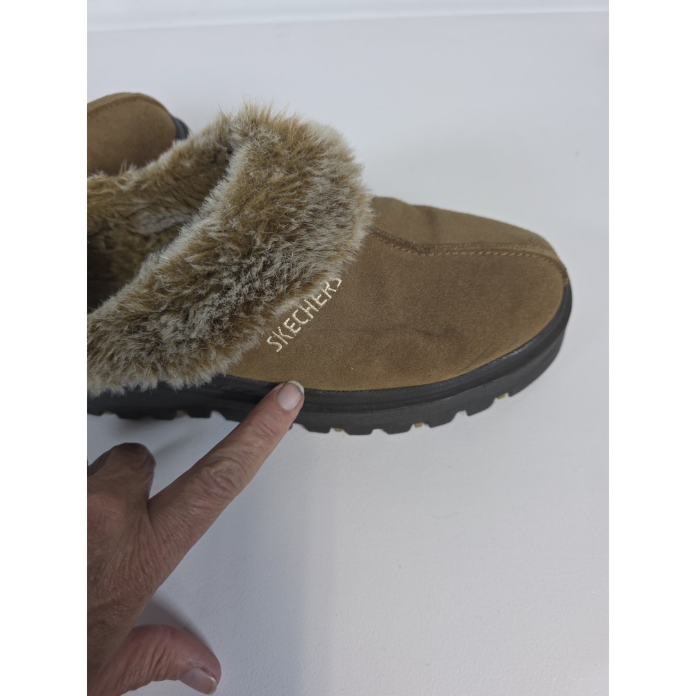 Skechers Womens 8 Shindigs Fortress Suede Fur Clog Slipper Gorpcore Brown Cozy - Picture 7 of 10
